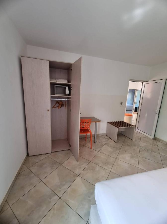 Kokoloko Otel Ambatoloaka  Dış mekan fotoğraf