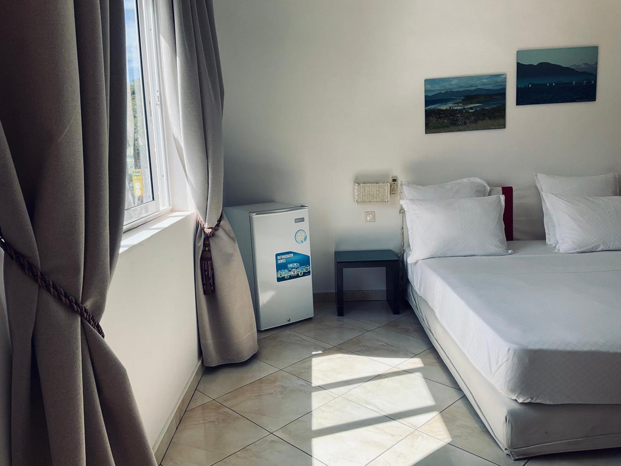 Kokoloko Otel Ambatoloaka  Dış mekan fotoğraf