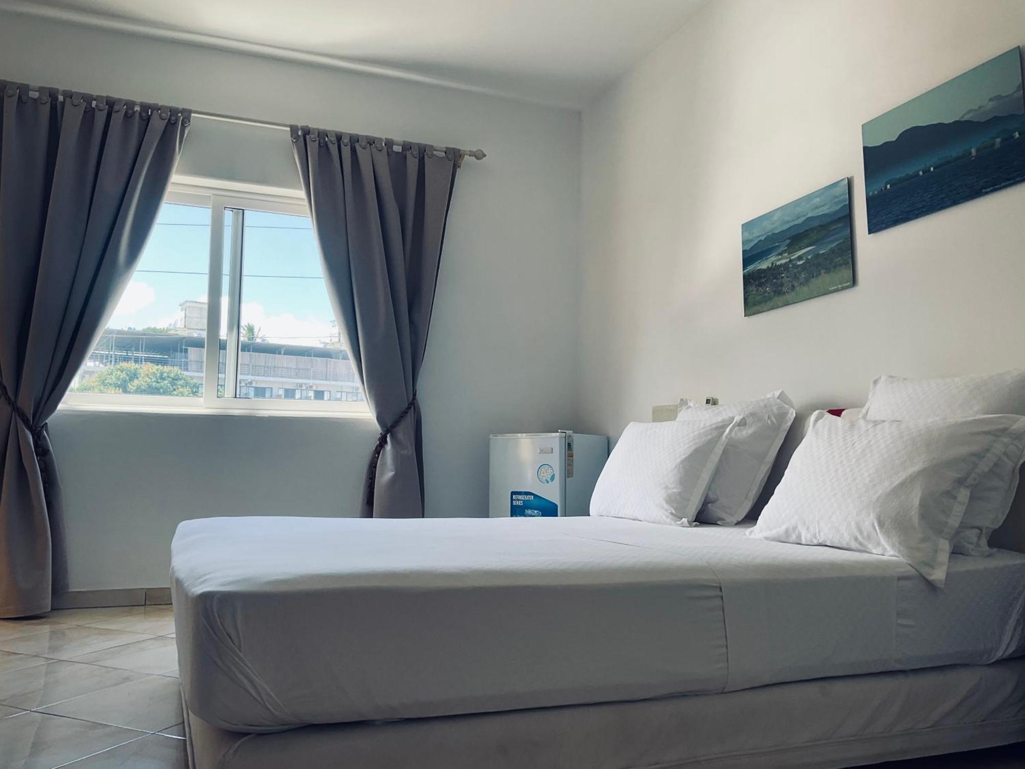 Kokoloko Otel Ambatoloaka  Dış mekan fotoğraf