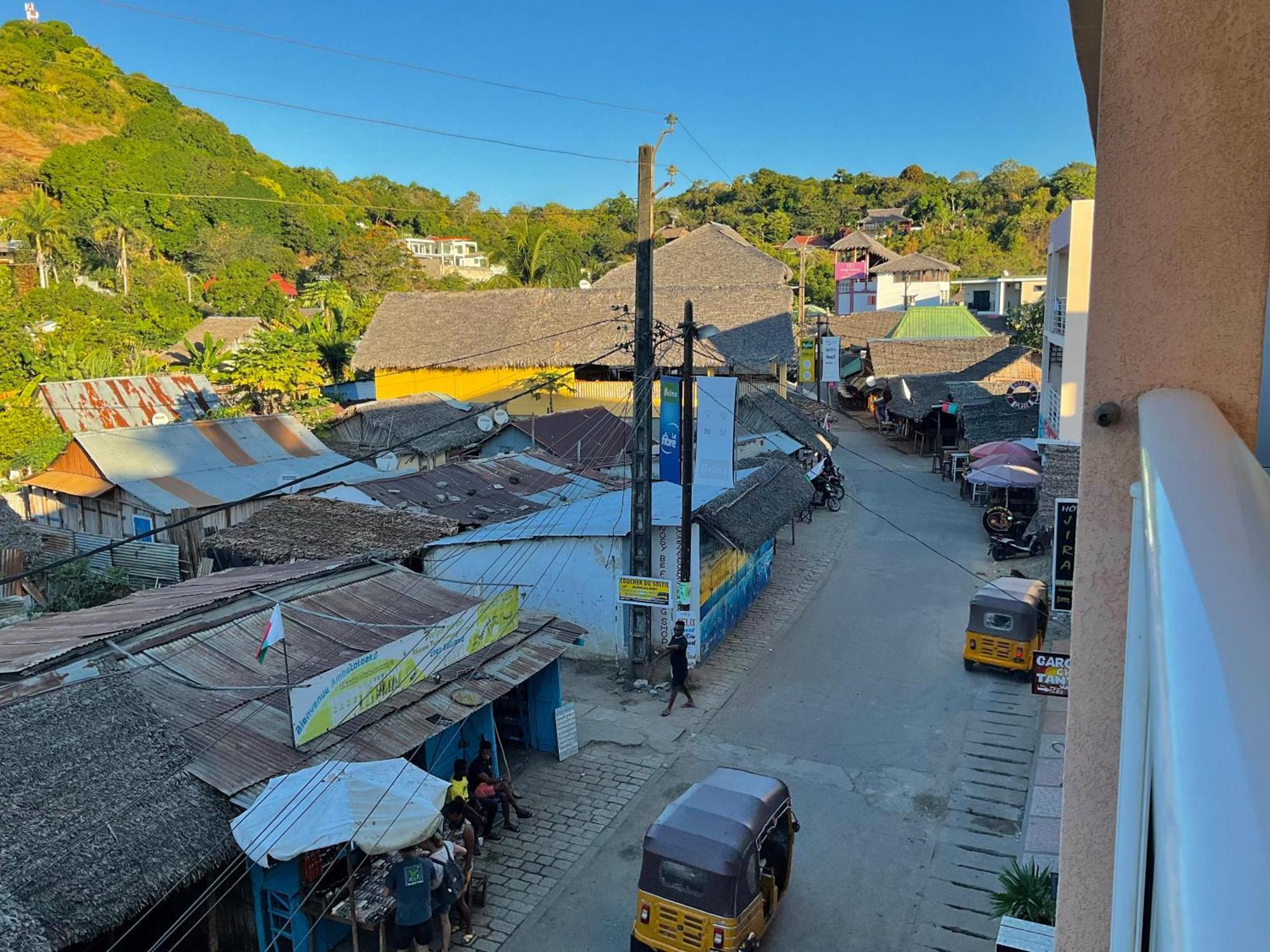 Kokoloko Otel Ambatoloaka  Dış mekan fotoğraf