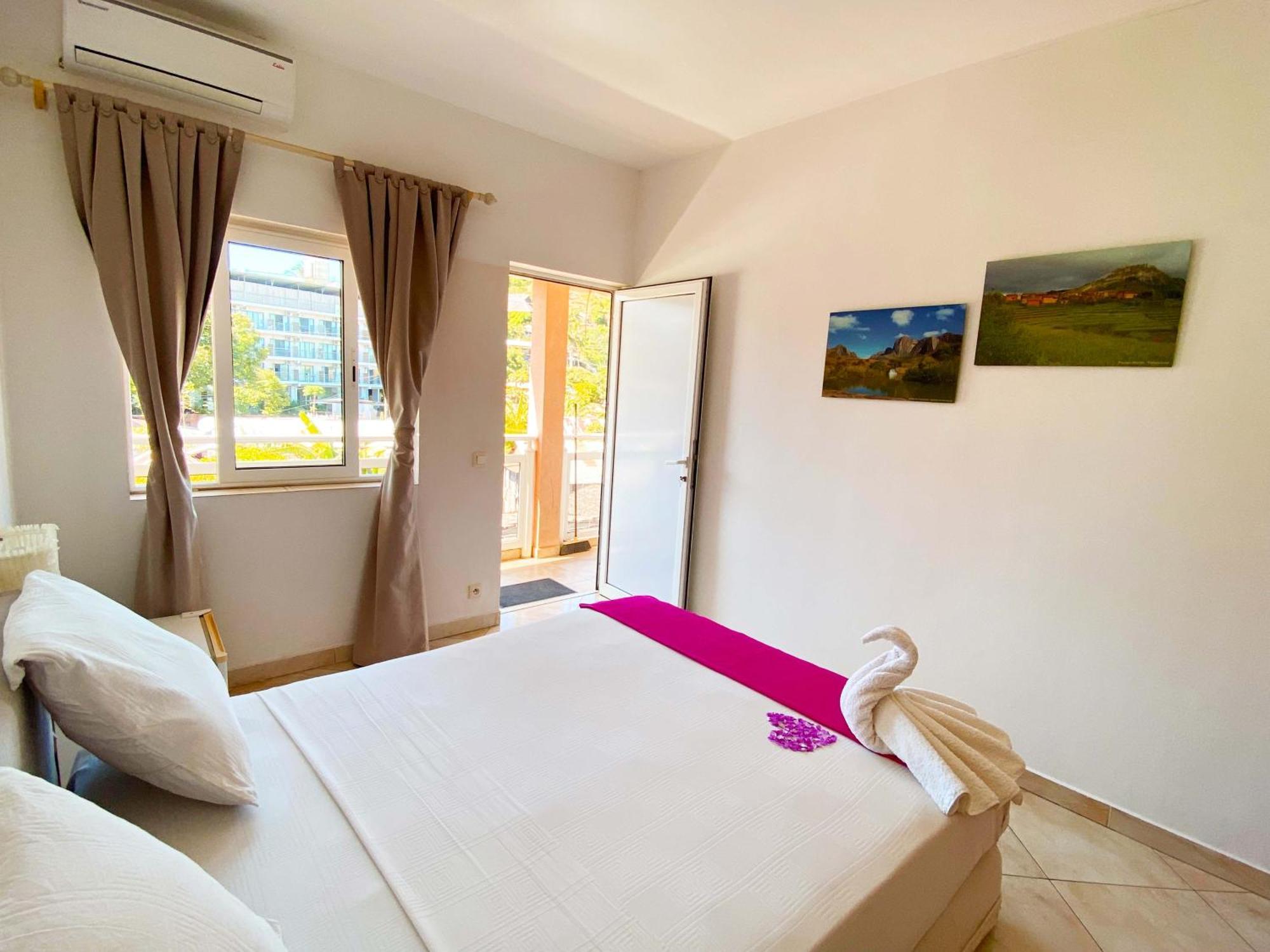 Kokoloko Otel Ambatoloaka  Dış mekan fotoğraf